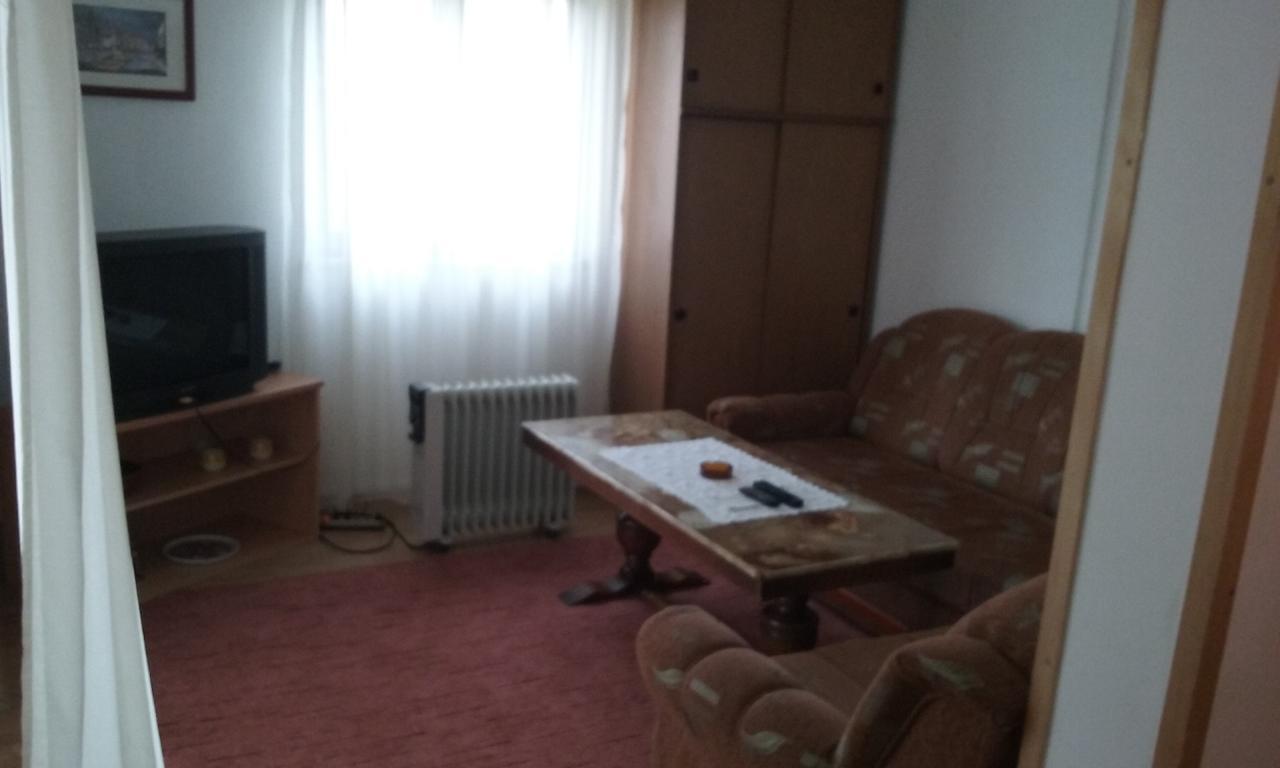 Filipo Apartments Пореч Экстерьер фото