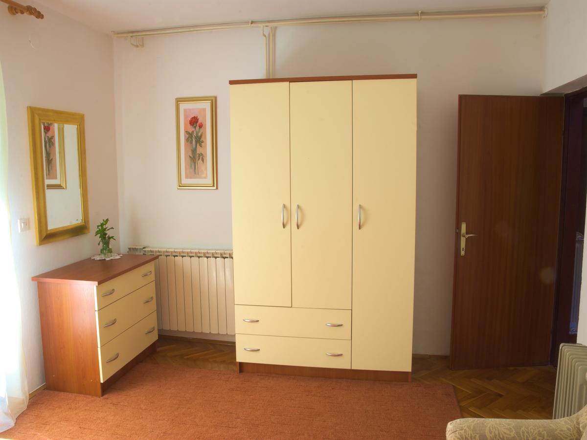 Filipo Apartments Пореч Экстерьер фото