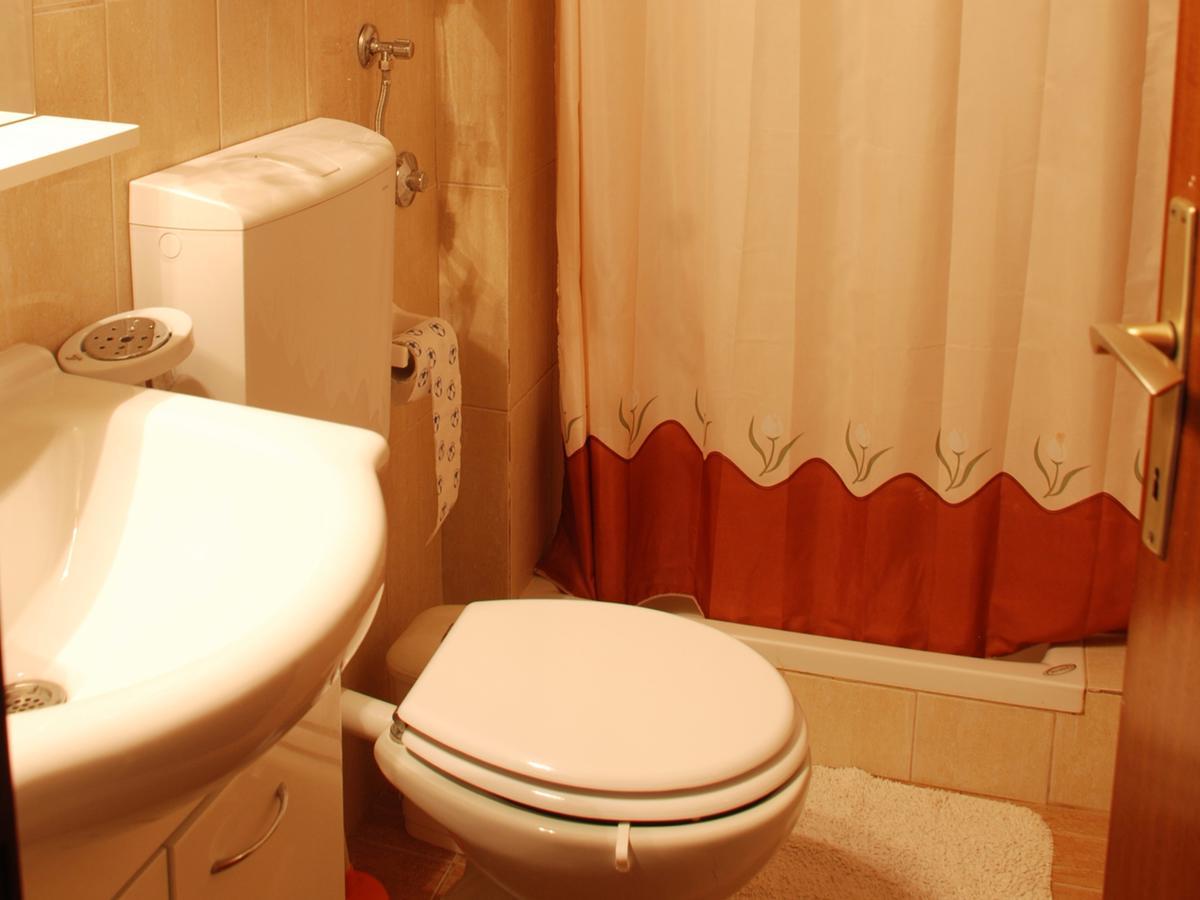Filipo Apartments Пореч Экстерьер фото