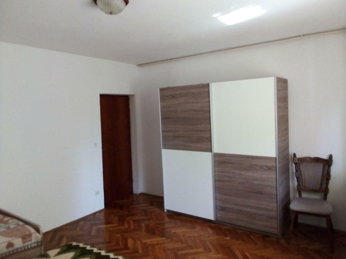 Filipo Apartments Пореч Экстерьер фото